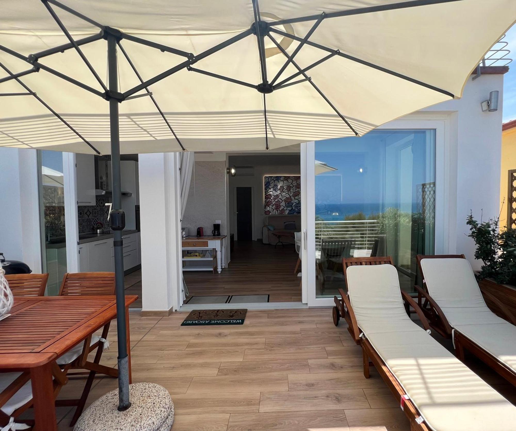 Alba Stupendo Appartamento In Villa Fronte Mare - Golfo Dell'Asinara - Internet Free Valledoria  Zewnętrze zdjęcie